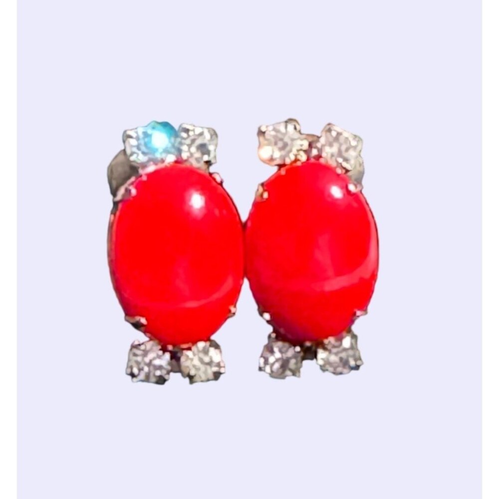 Vintage Red Resin Oval Earrings with Rhinestone accents Clip On 1 Inch